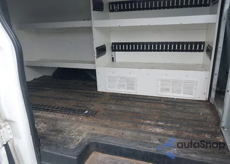 2016 Ford Transit-250 z USA, uszkodzony, nr VIN 1FTYR1ZM3GKA22626